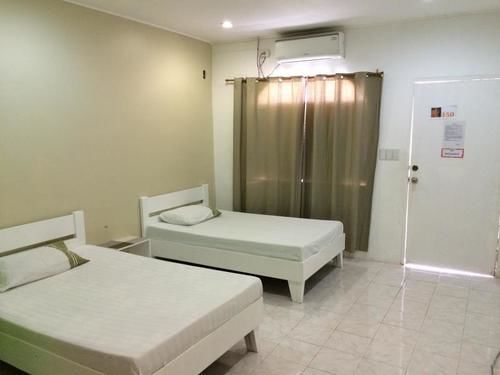 Night & Day Inn Legazpi Luaran gambar